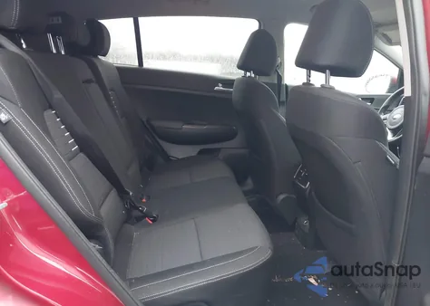 2018 Kia Sportage Lx z USA, uszkodzony, nr VIN KNDPM3AC8J7487003